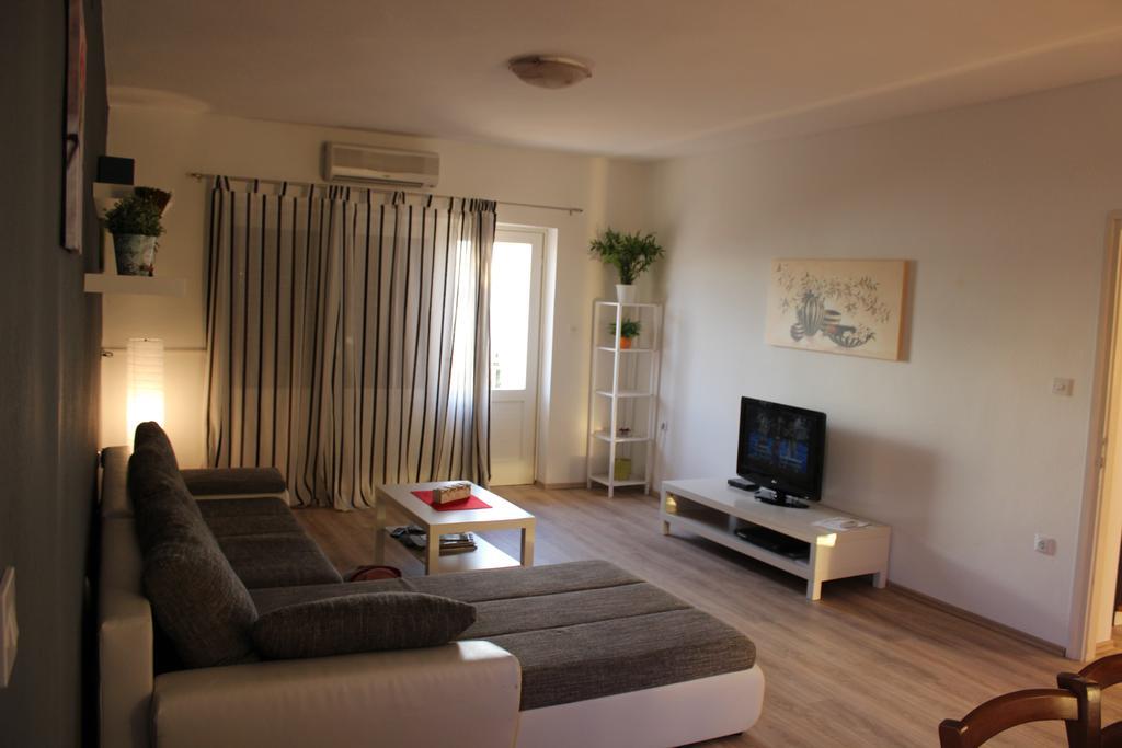 Sea View Nona Apartment Crikvenica Exteriör bild