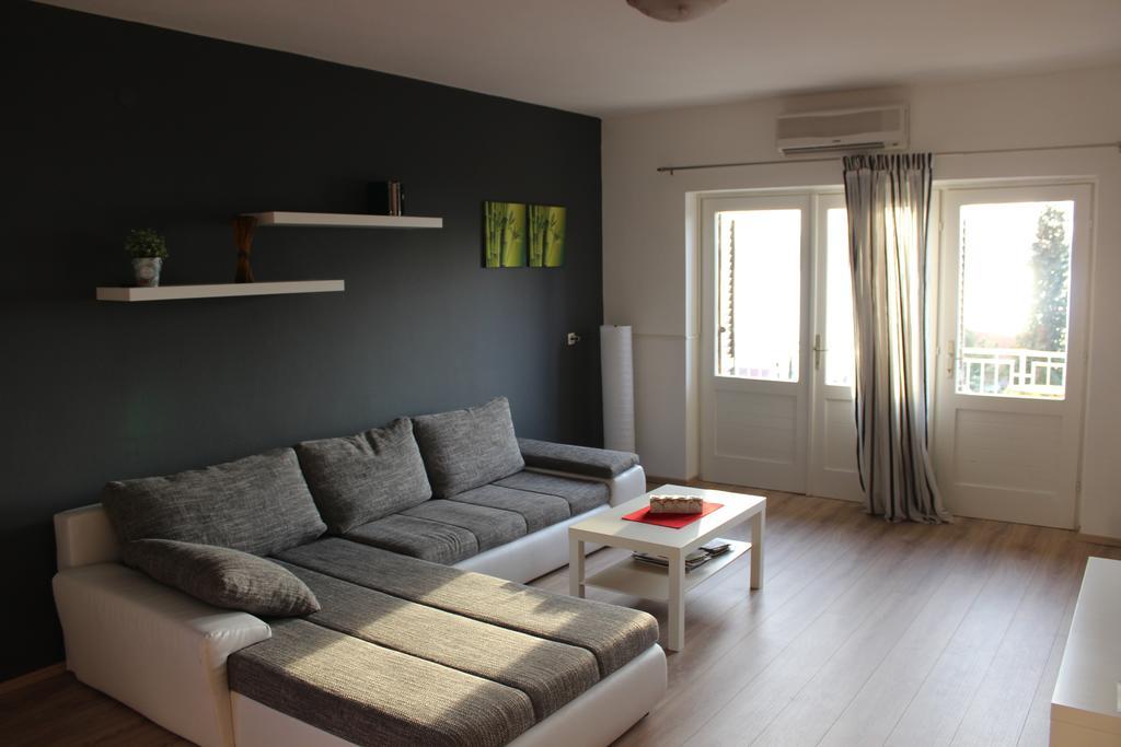 Sea View Nona Apartment Crikvenica Exteriör bild