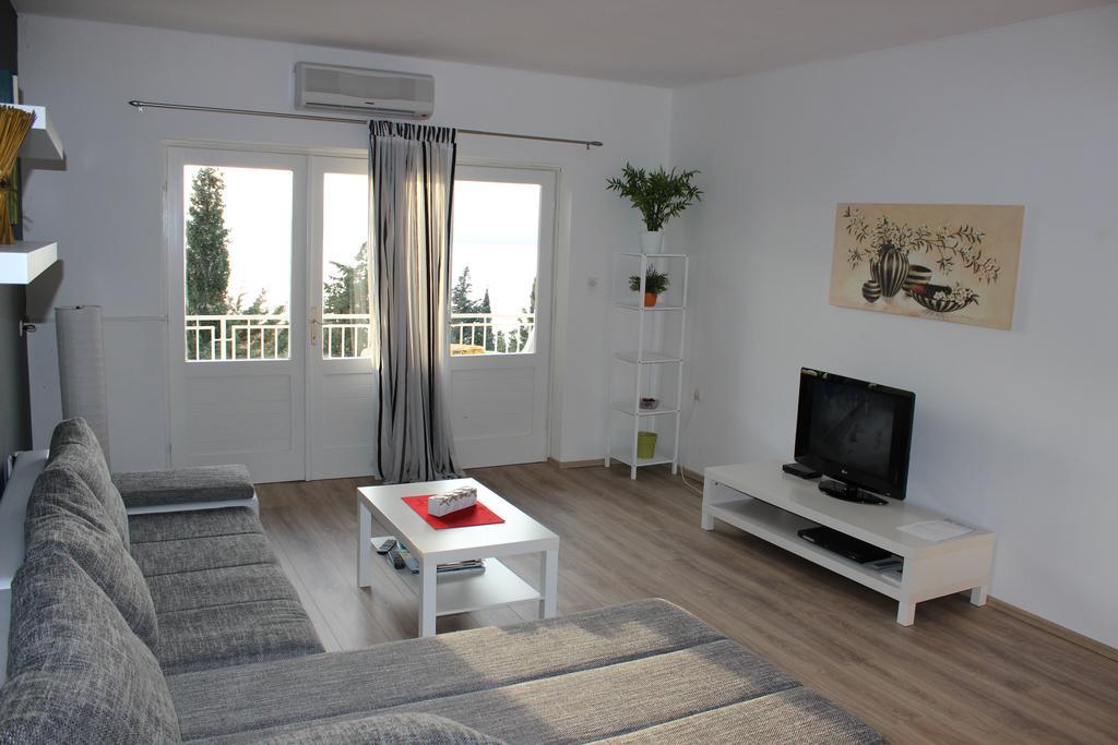 Sea View Nona Apartment Crikvenica Exteriör bild